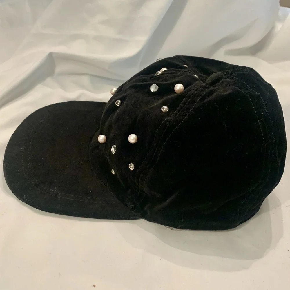 SET of 2 Fashion Hats Ballcap-Style w/ Bling & Lace Yehasso Stylish & Fun